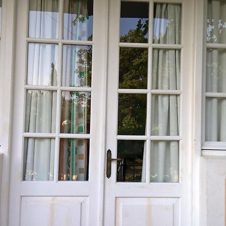 Salvanos Residence Ipsos Bilik gambar