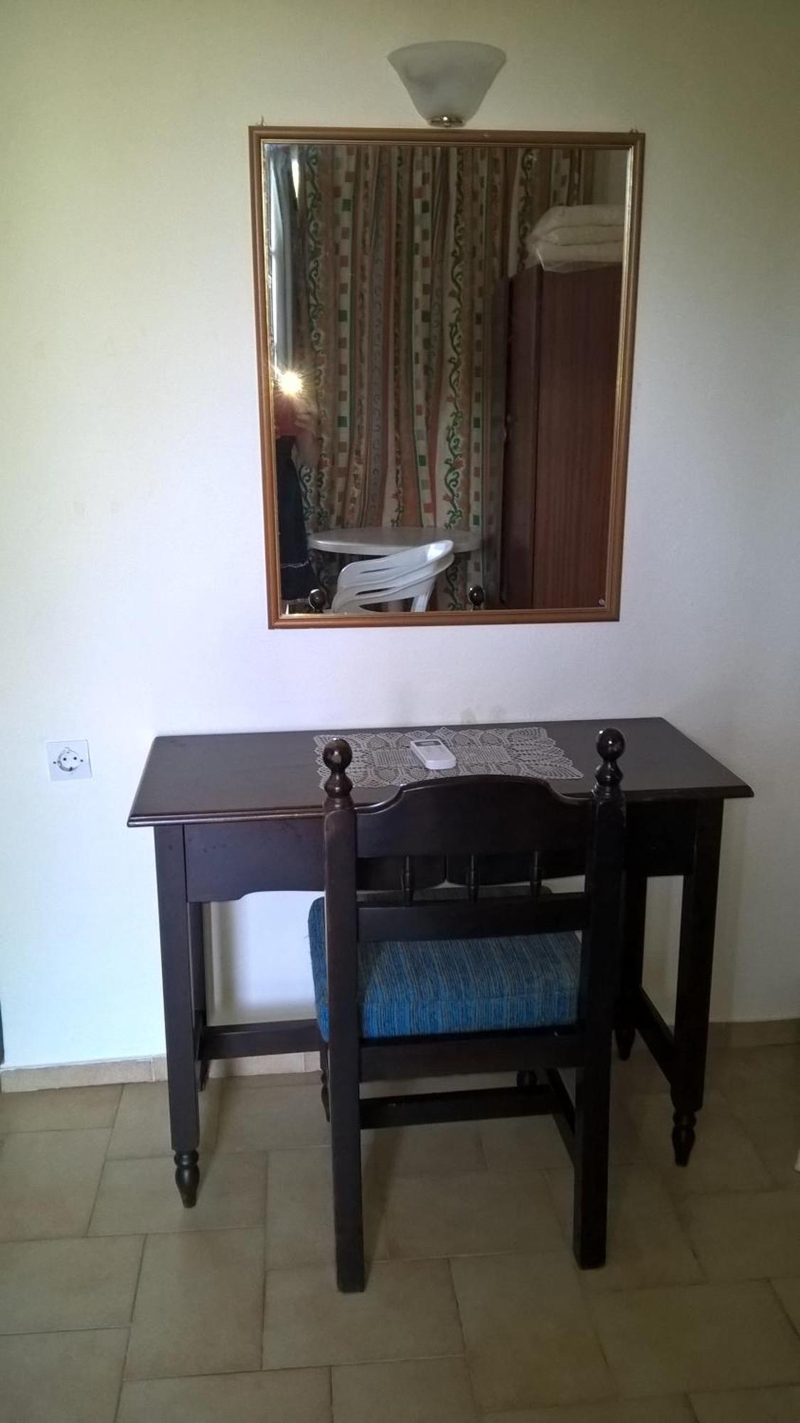 Salvanos Residence Ipsos Bilik gambar