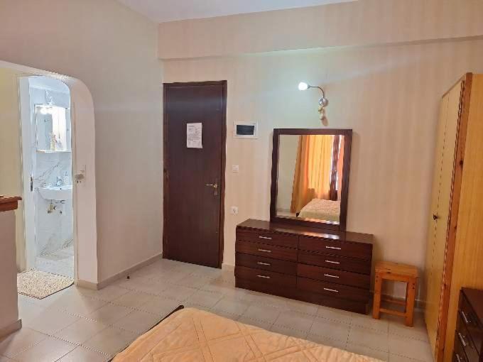 Salvanos Residence Ipsos Luaran gambar