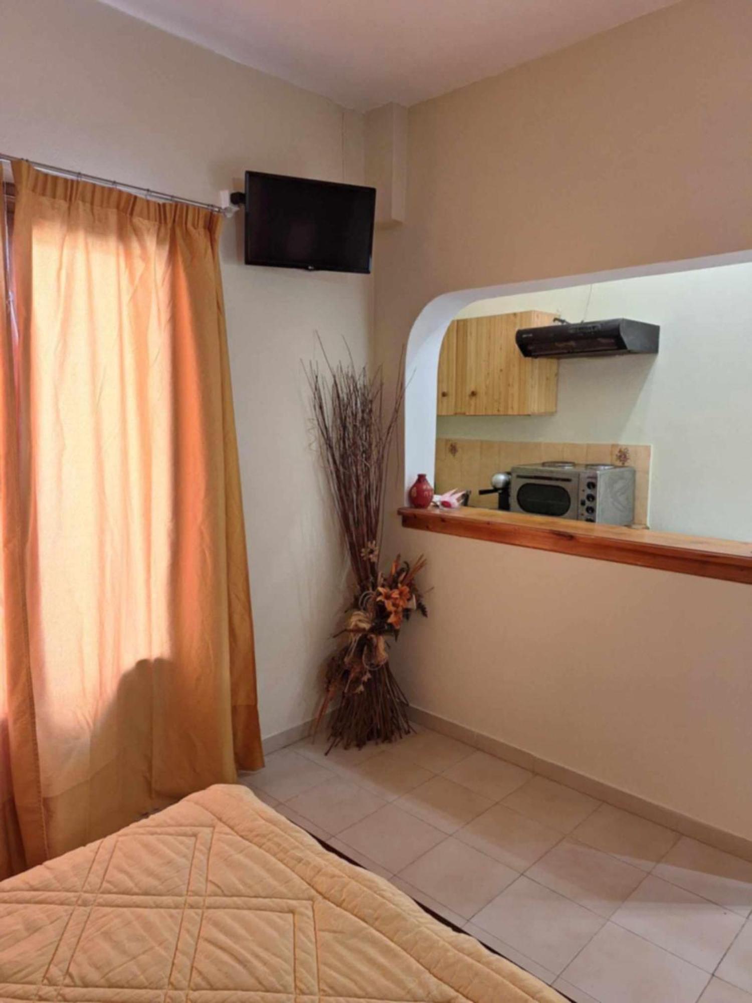 Salvanos Residence Ipsos Luaran gambar